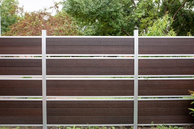 Modern Composite Horizontal Semi Privacy Fence with Aluminum Posts and Rails