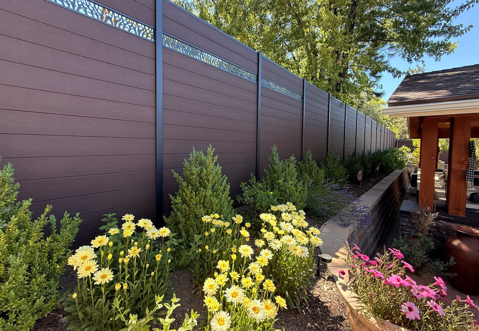 Deluxe Trellis Archives - Greenwood Composite Fence & Gate Company