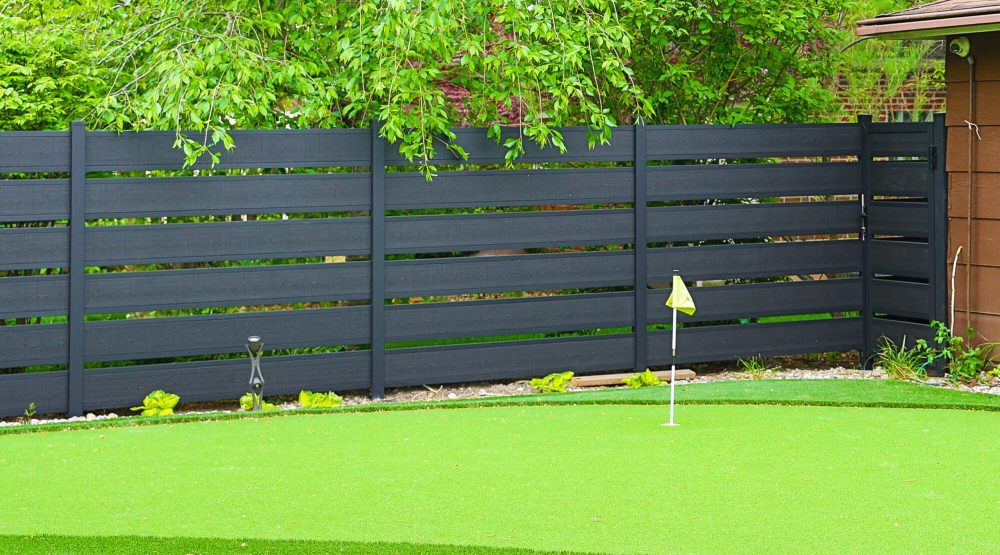 Composit Slat Fence Chicago Black Aluminum scaled