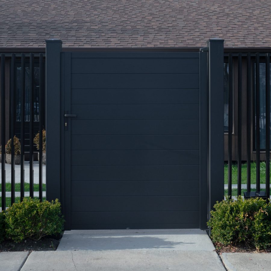 GWF Modern Composite Fence 2024 12 GWF Modern Composite Fence 2024 12
